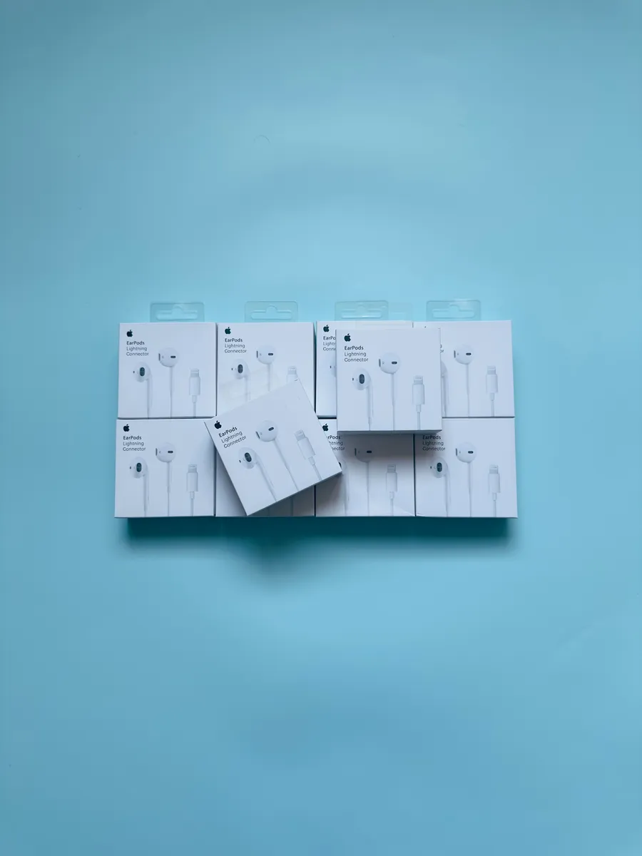 Наушники Apple Earpods Lightning Новые