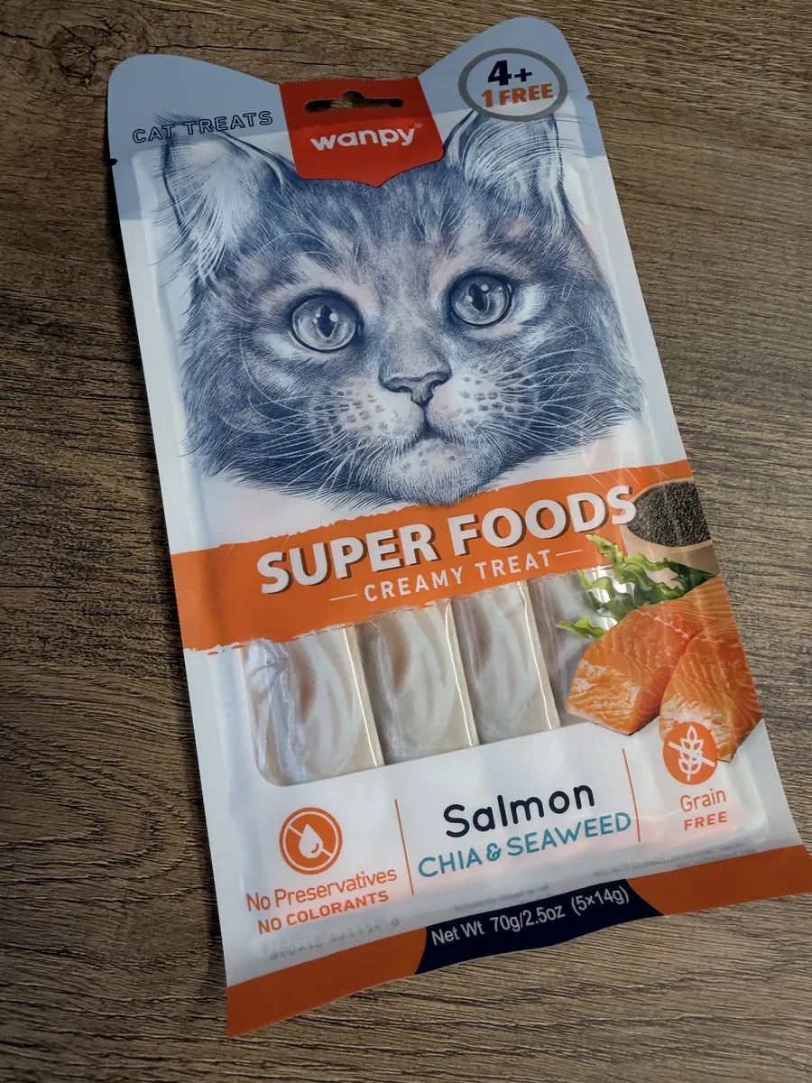 Лакомство нежное пюре лосось+чиа+водоросли SUPER FOODS, 70г